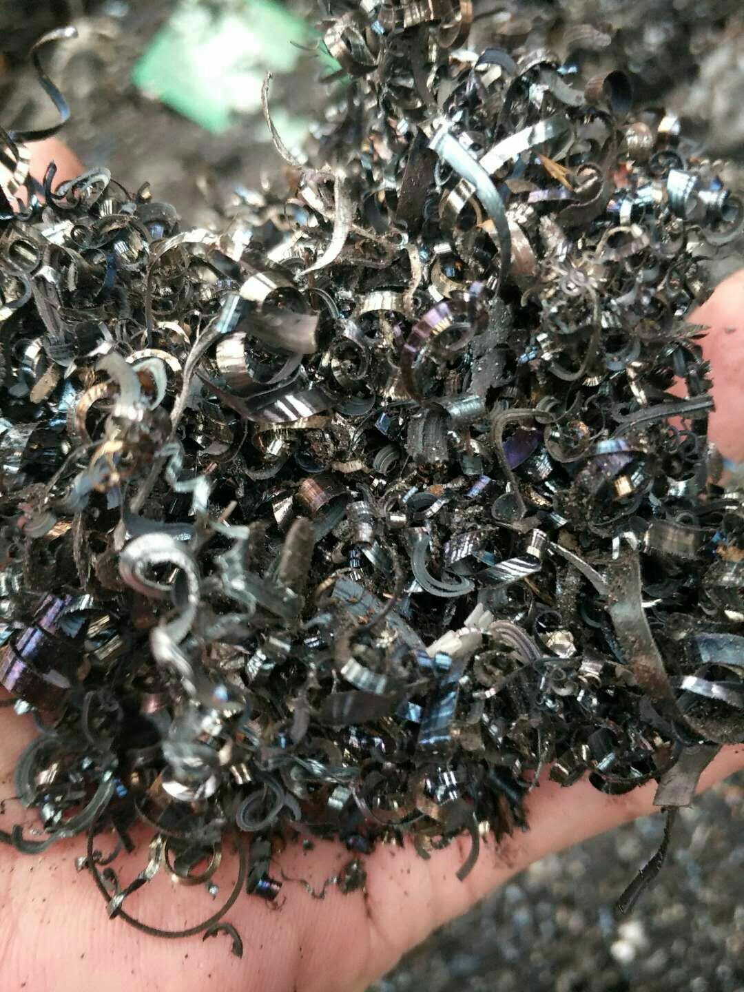 出售铁销，剪切料