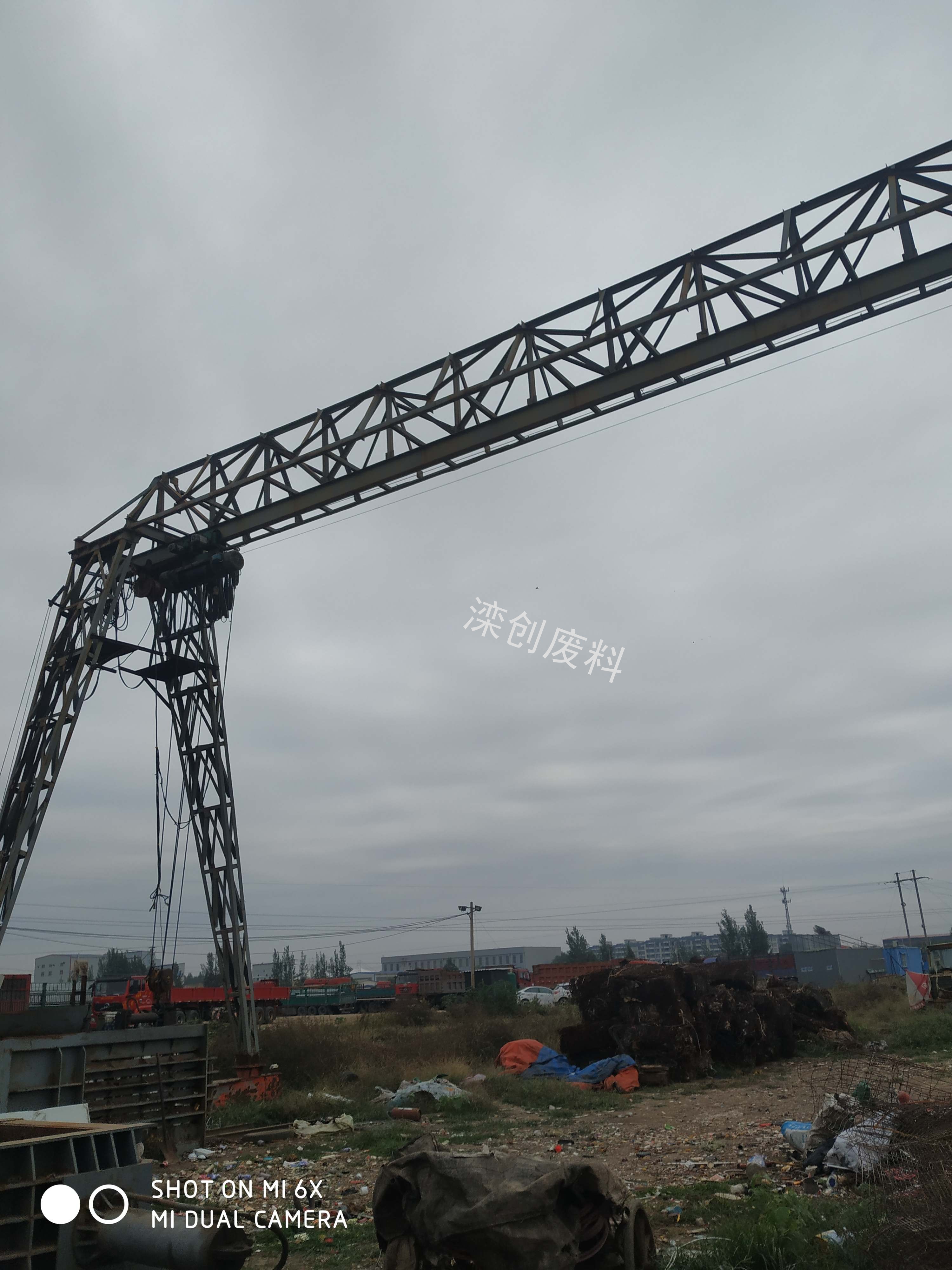龙门吊。